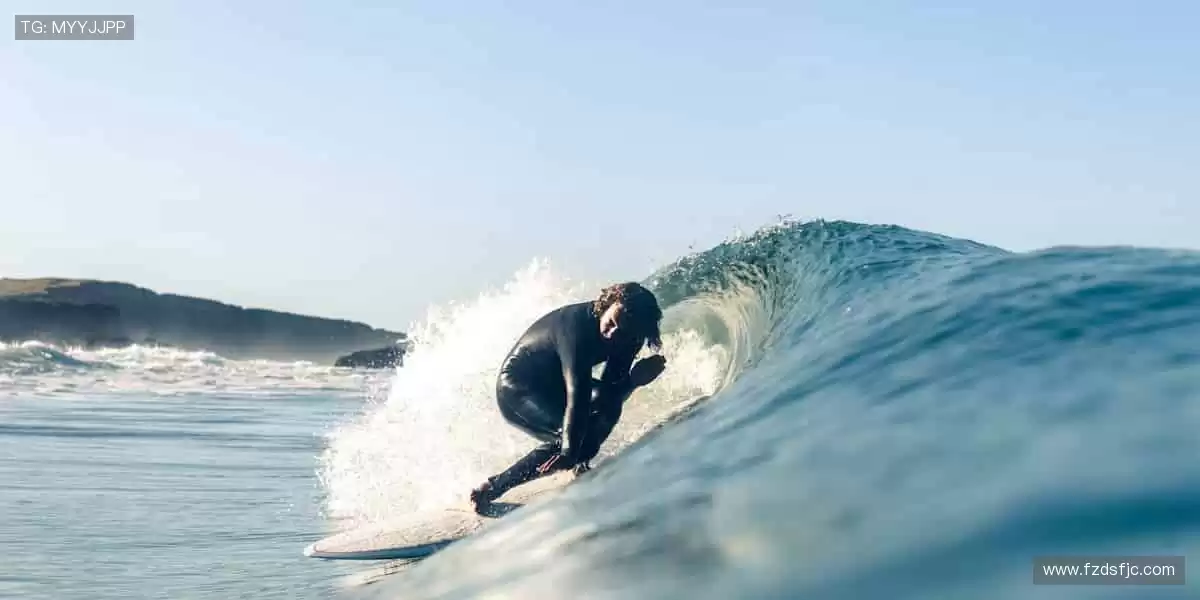 🎉【互动狂欢】弹幕刷屏,竞猜赢取球星签名!